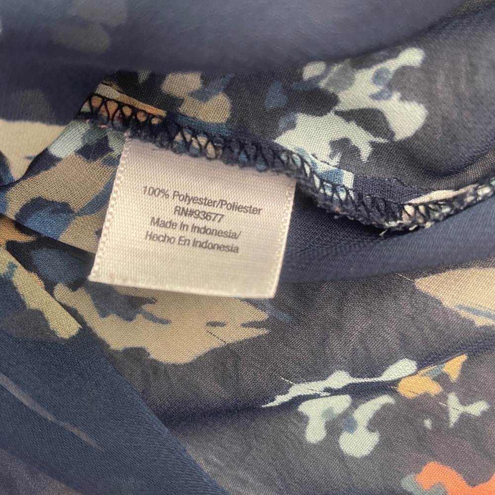 a.n.a Peplum Blouse Womens Large Navy Blue Floral Sheer Cap Sleeve V-Neck Top - Picture 4 of 6